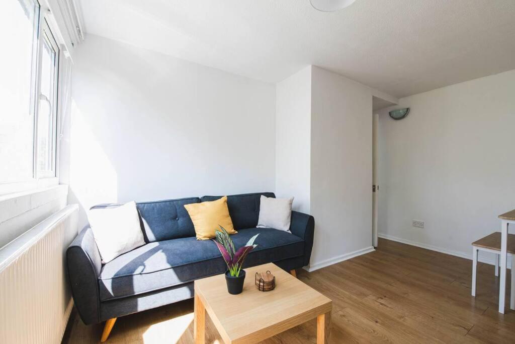 Stylish & Tranquil Flat With Excellent Connections Apartamento Londres Exterior foto