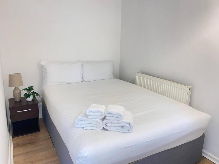 Stylish & Tranquil Flat With Excellent Connections Apartamento Londres Exterior foto